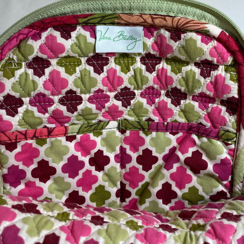 Vera Bradley Hello Dahlia Pink and Green Floral Backpack
Pre Loved - Picture 6 of 13